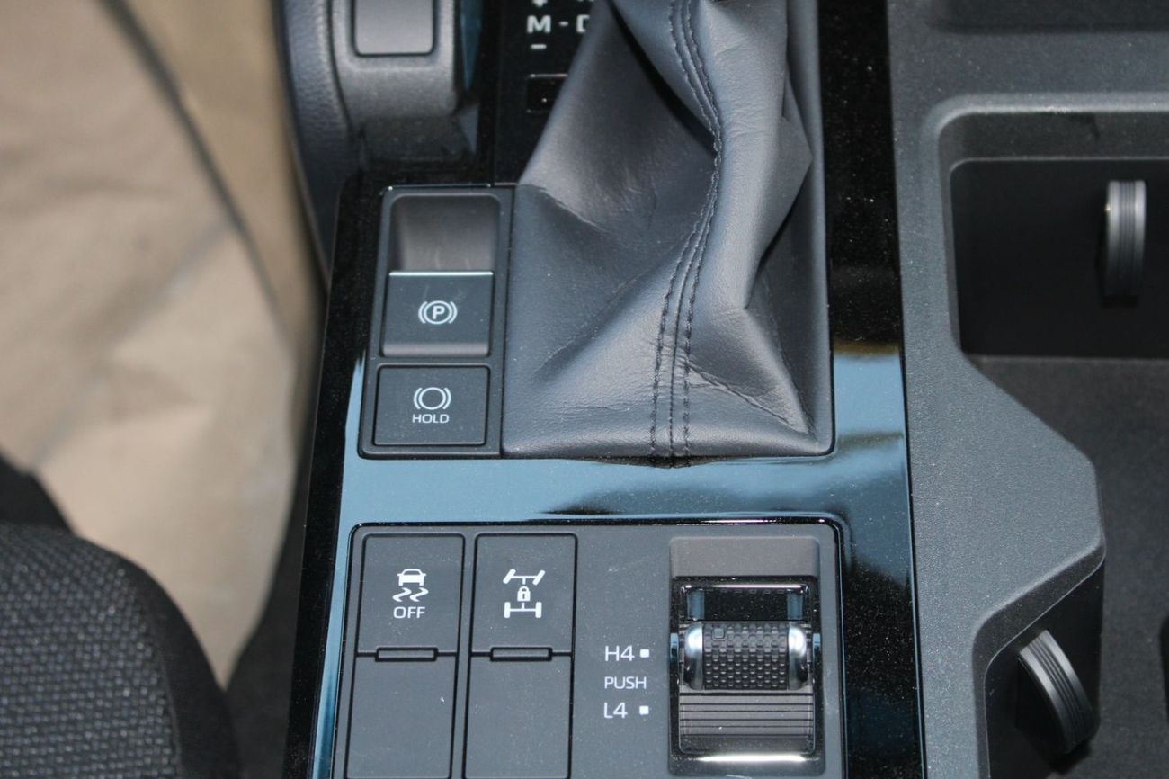 Toyota Prado TOYOTA PRADO 2.8L DIESEL 4WD URBAN-E AUTO