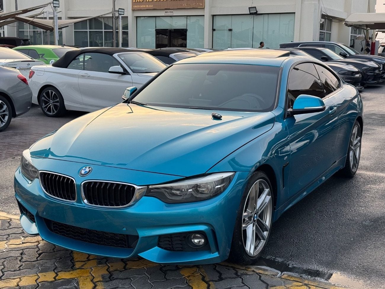 بي أم دبليو 420i Executive 2.0L