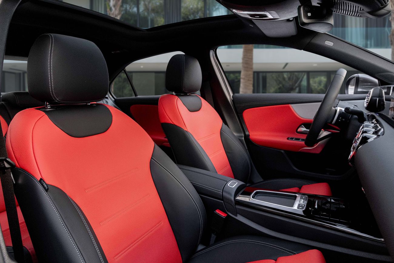 Mercedes-Benz A 200 AMG A200 AMG Sedan | 3,447 P.M | 0% Downpayment | A200 AMG SEDAN | 5 YEARS WARRANTY!