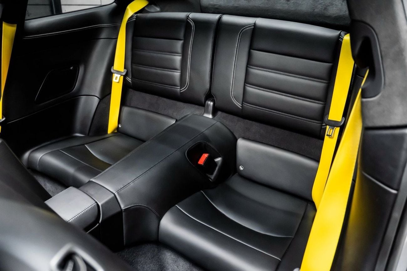 بورش 911 Turbo S 3.8L (640 HP) Coupe