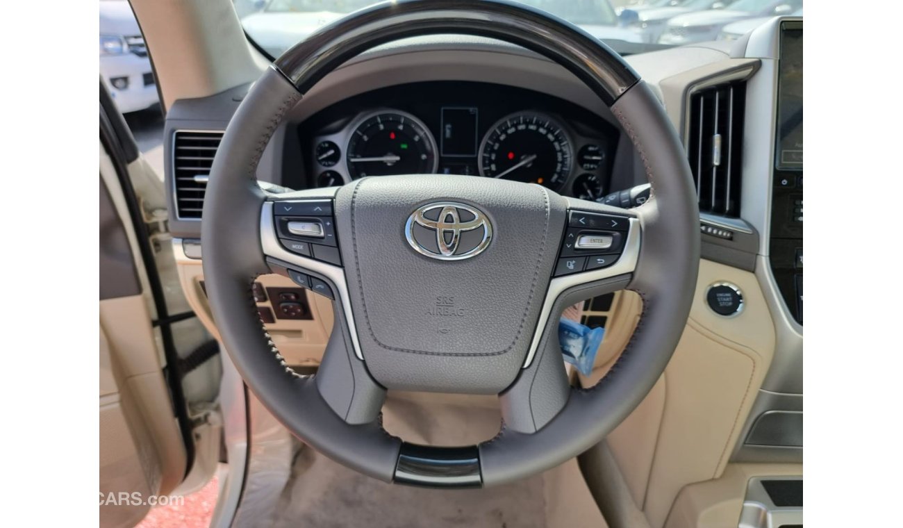 تويوتا لاند كروزر Toyota LandCruiser VX.R Grand Touring S 5.7L V8 Leather Interior White Model 2021