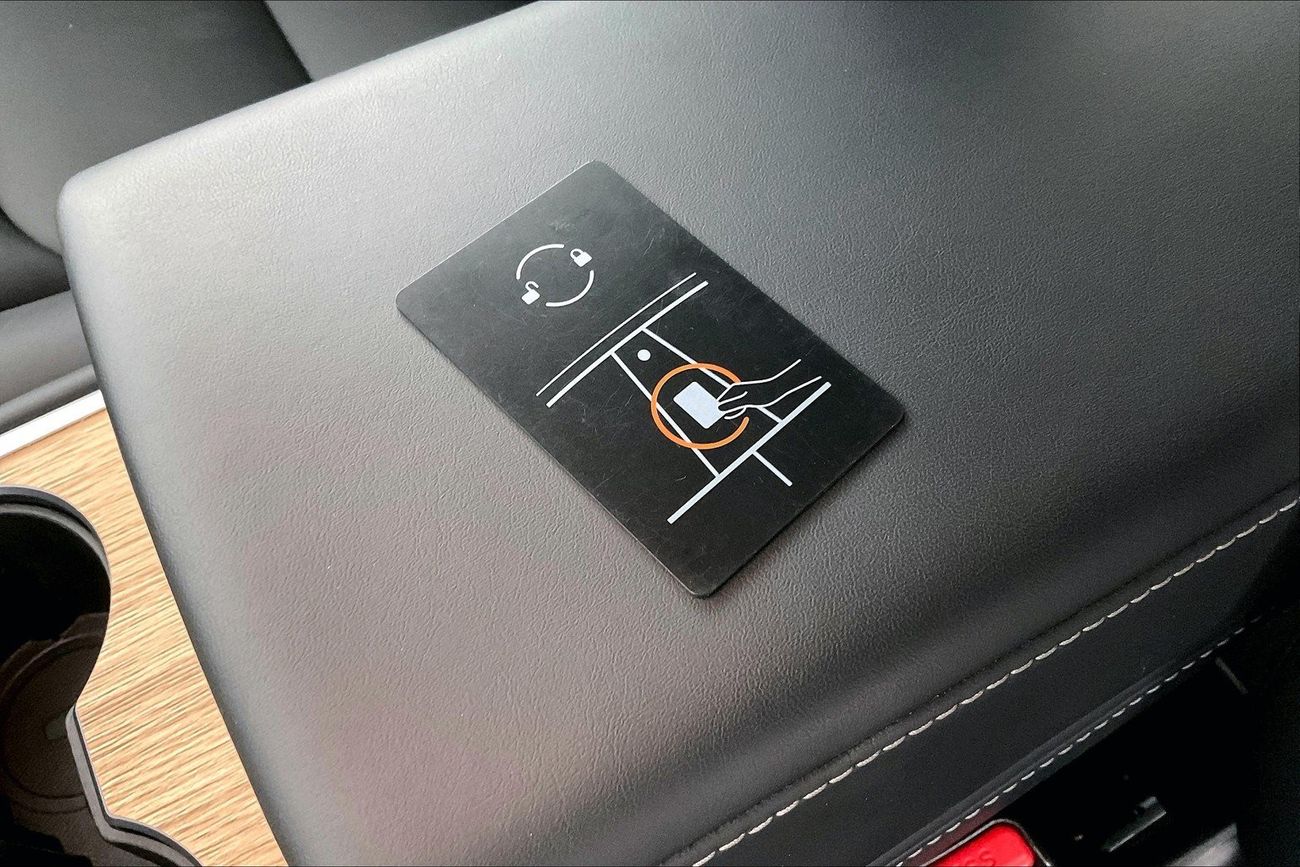 لكزس RX450h Premier | عرض العيد الحصري | خالية من أضرار الفيضانات