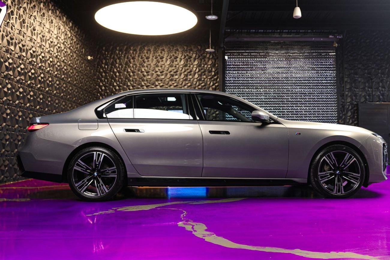 BMW 740i M SPORT
