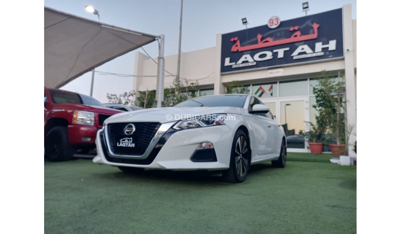 Nissan Altima 2019 model, radar, fingerprint, cruise control, sensor wheels, in excellent condition, you do not ne