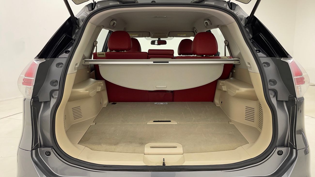 نيسان إكس تريل S 2.5 | بدون دفعة مقدمة | اختبار القيادة في المنزل