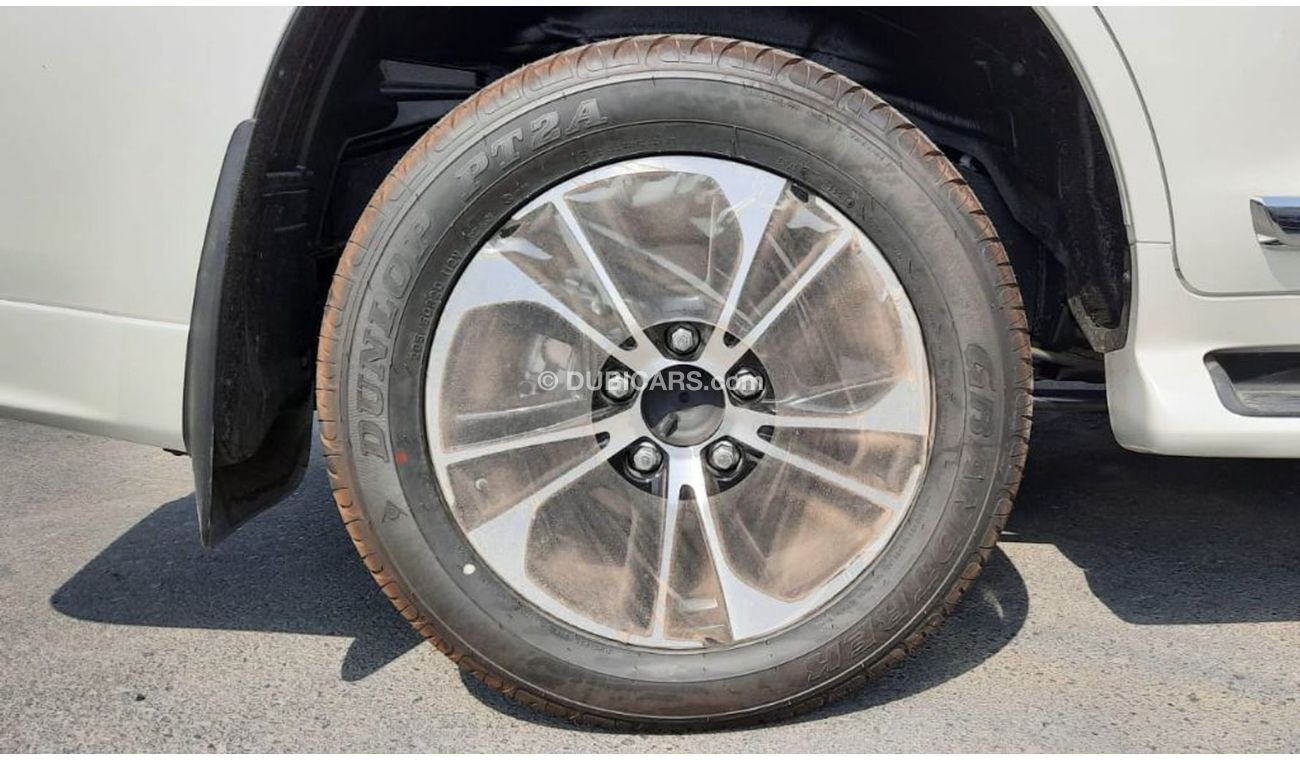 Toyota Land Cruiser TOYOTA LAND CRUISER VXR 5.7L MY 2021