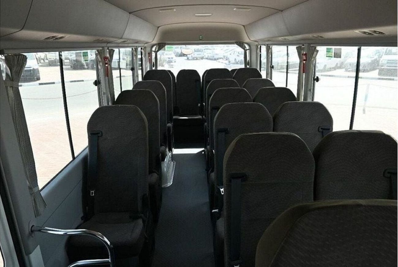 تويوتا كوستر TOYOTA COASTER 4.0L DIESEL 23 SEATER MANUAL TRANSMISSION 2025