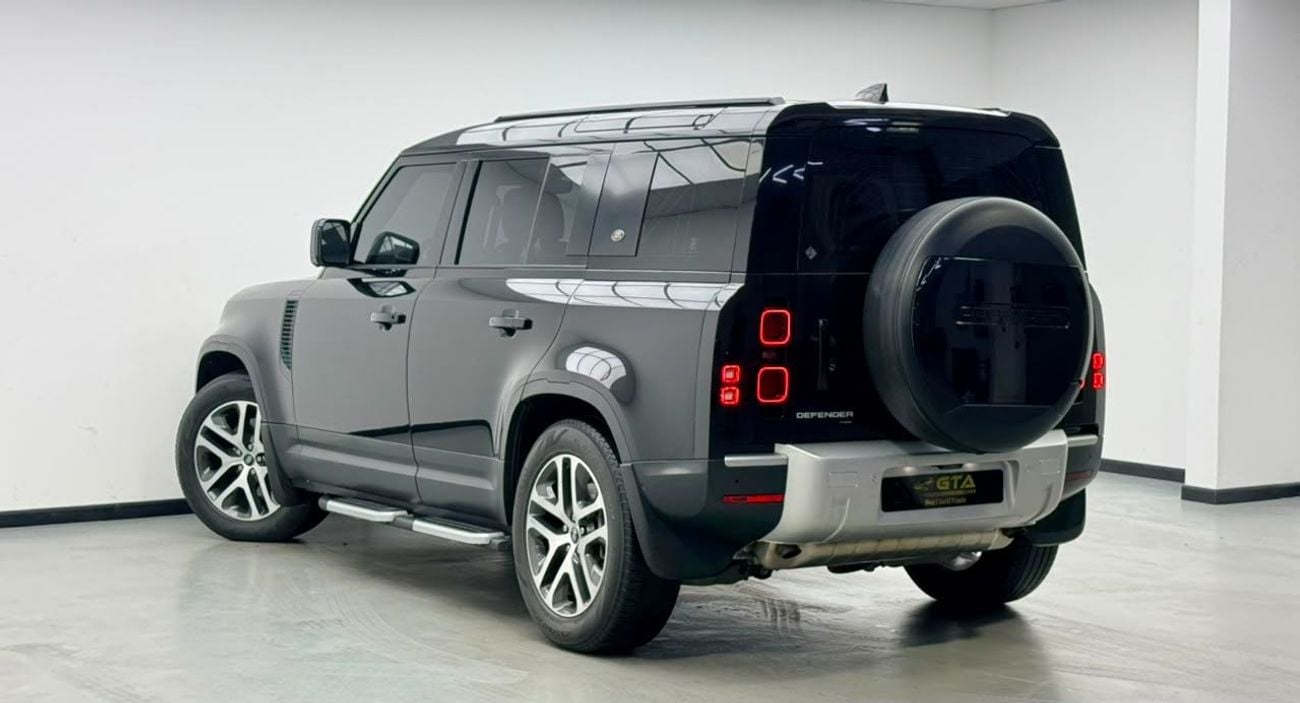 Land Rover Defender 110 SE P400 2023 Land Rover Defender 110 SE P400, 2028 LR Warranty + Service Pack, Full LR Service History, GCC