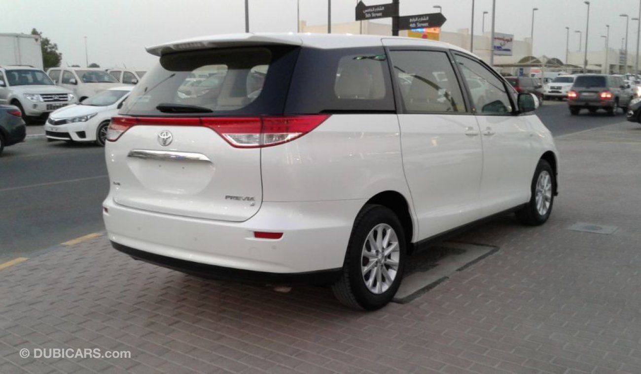 Toyota Previa Toyota previa 2015 white no paint no accident