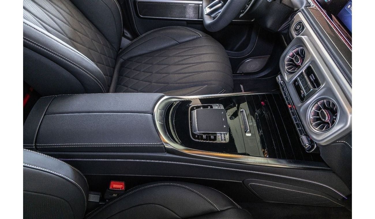 مرسيدس بنز G 63 AMG Mercedes-Benz G 63 AMG Fully Loaded - Diamond Seats - Carbon Fiber - 2025 FaceLift