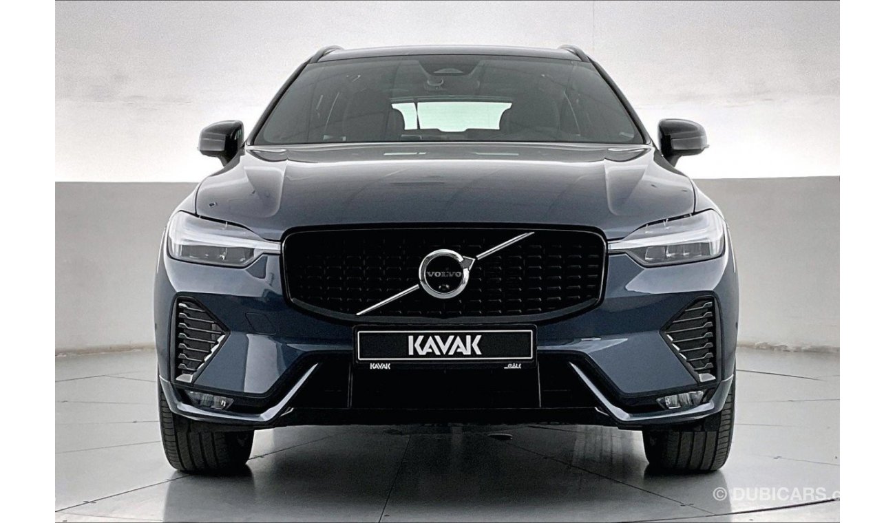 فولفو XC 60 B5 Ultimate Dark | سنة ضمان مجانية | نسبة التمويل 1.99% | خالية من أضرار الفيضانات