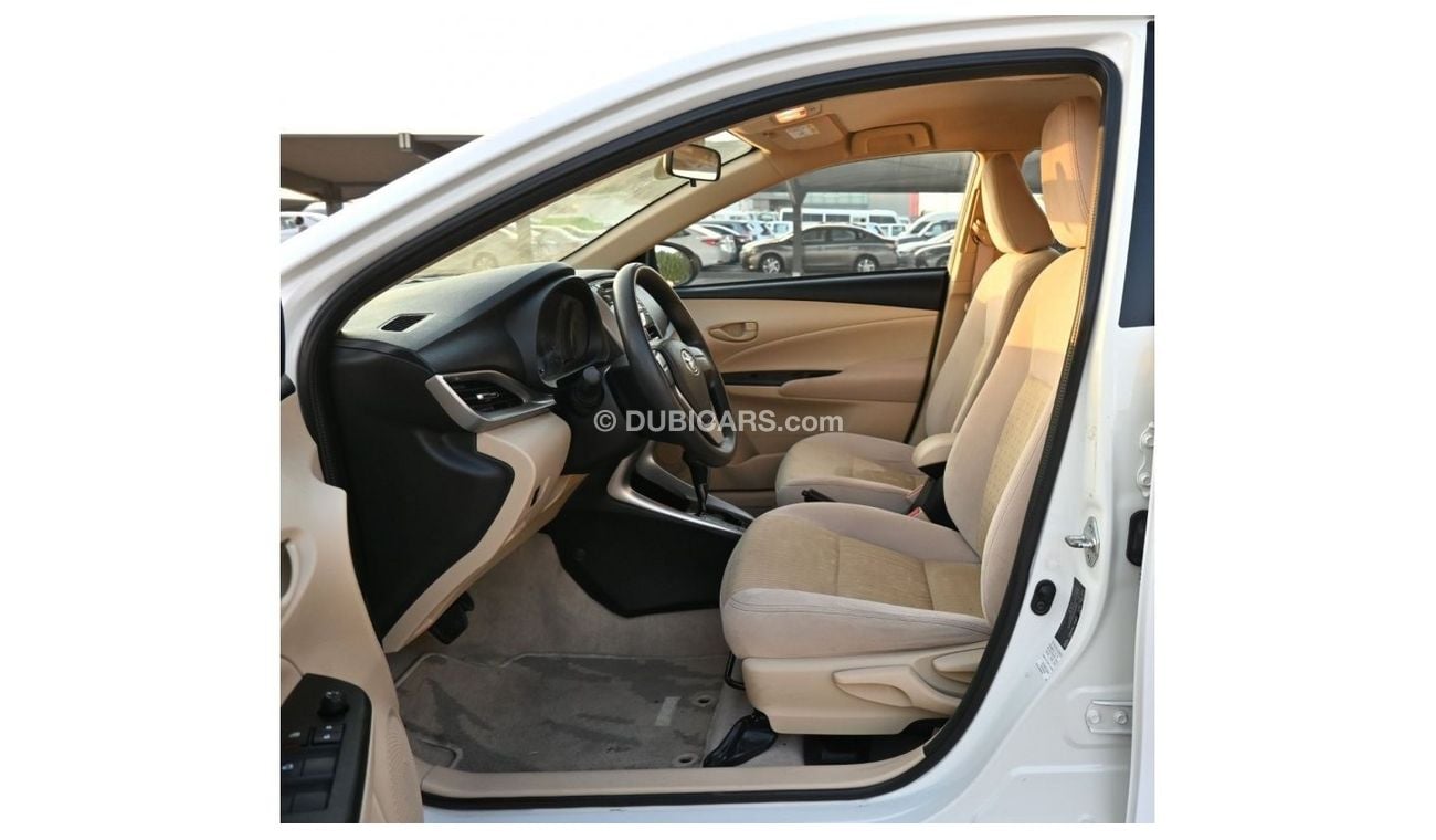 تويوتا يارس 2019 خليجي بحالة ممتازة بدون حوادث صبغ وكالة