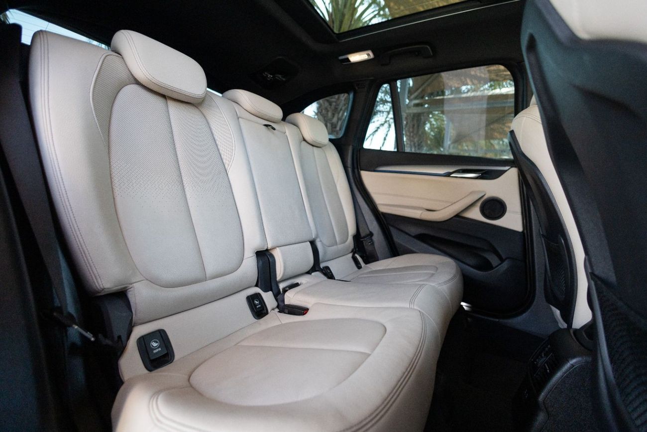 BMW X1 sDrive 20i M Sport 2.0L BMW X1 sDrive20i M-Sport 2021 GCC under Agency Warranty and Service Contract