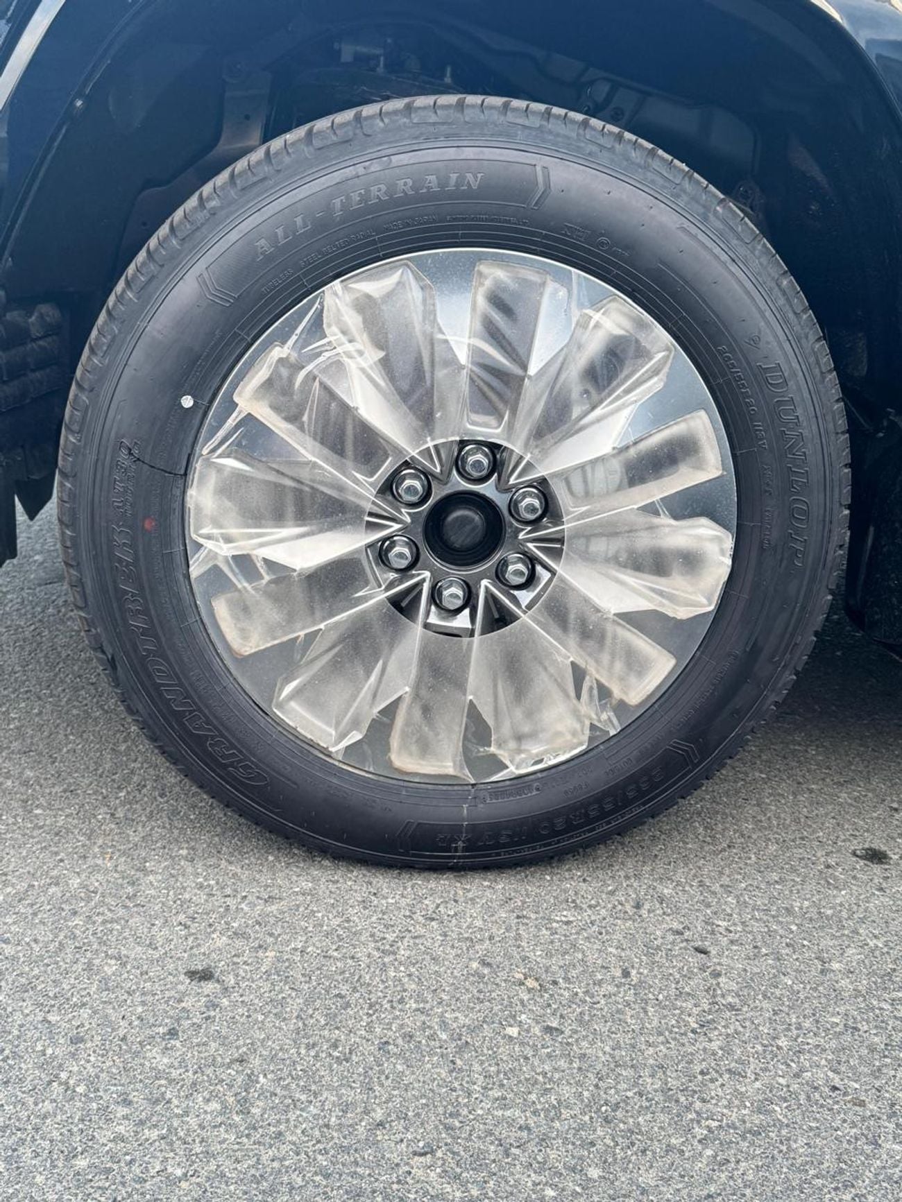 Toyota Land Cruiser TOYOTA LAND CRUISER VXR 4.0 2026 full  GCC Al Futtaim option  Black inside beige