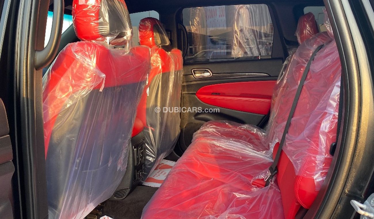 جيب جراند شيروكي Laredo 3.6L -V6