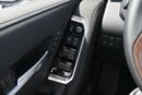 تويوتا لاند كروزر VX 4.0L V6, 4WD, Color Black inside Black, Model 2026