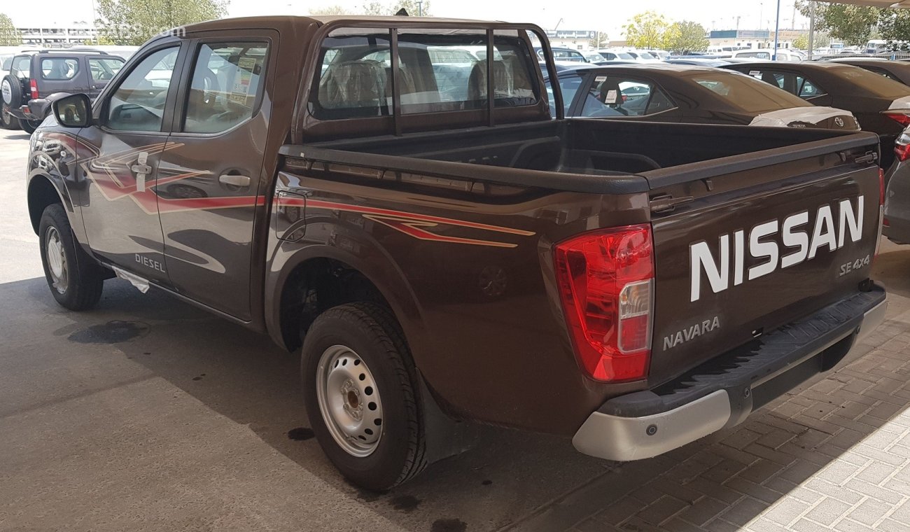 Nissan Navara 2.5 Diesel 4x4 SE M/T - 2017