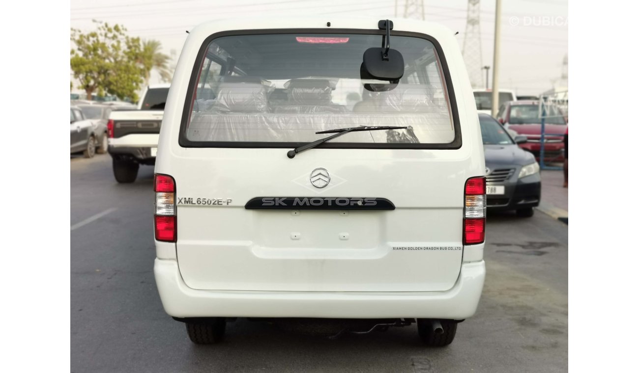 جولدن دراجون XML6502E 2.2L Petrol, M/T, 14 Seats Van (Can be Used in UAE)