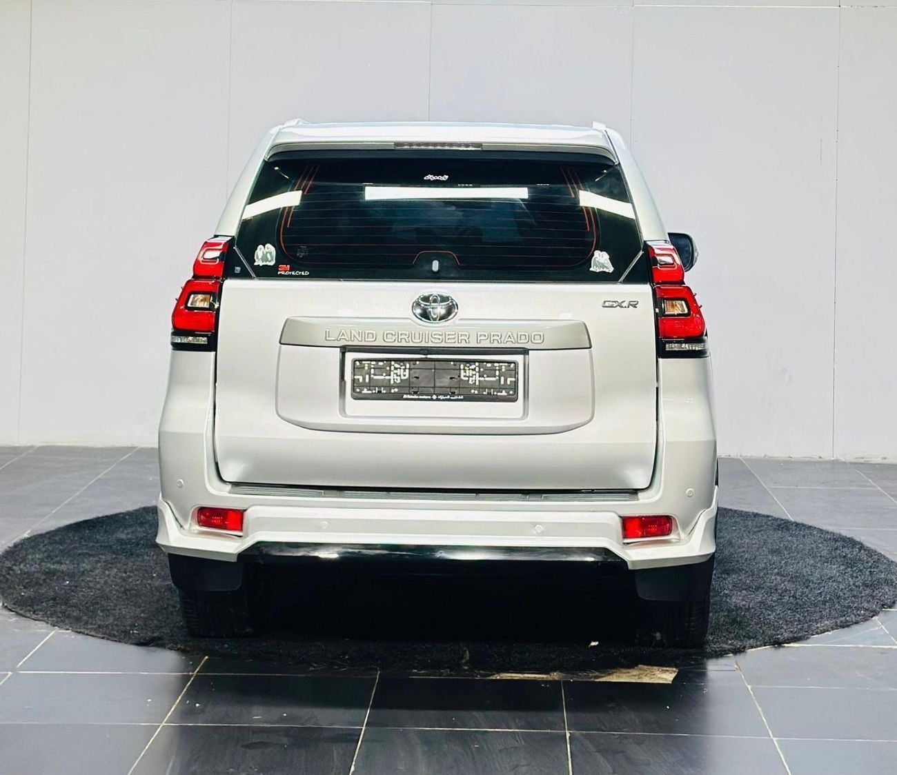 تويوتا برادو GXR 2.7L (164 HP) 4WD (7 Seater)