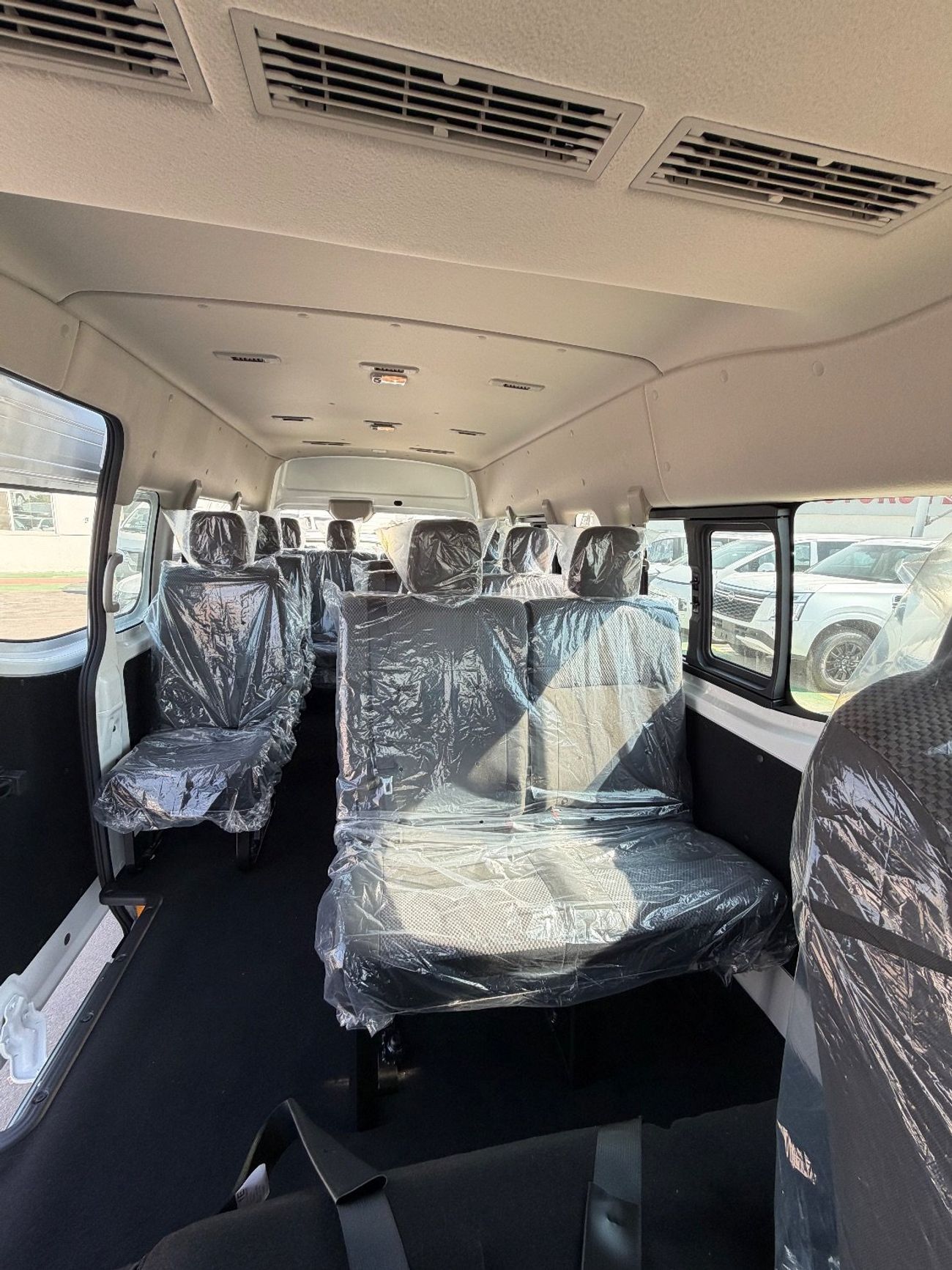 نيسان أورفان Brand NEW 15 SEATER PATROL 2.5L MANUAL