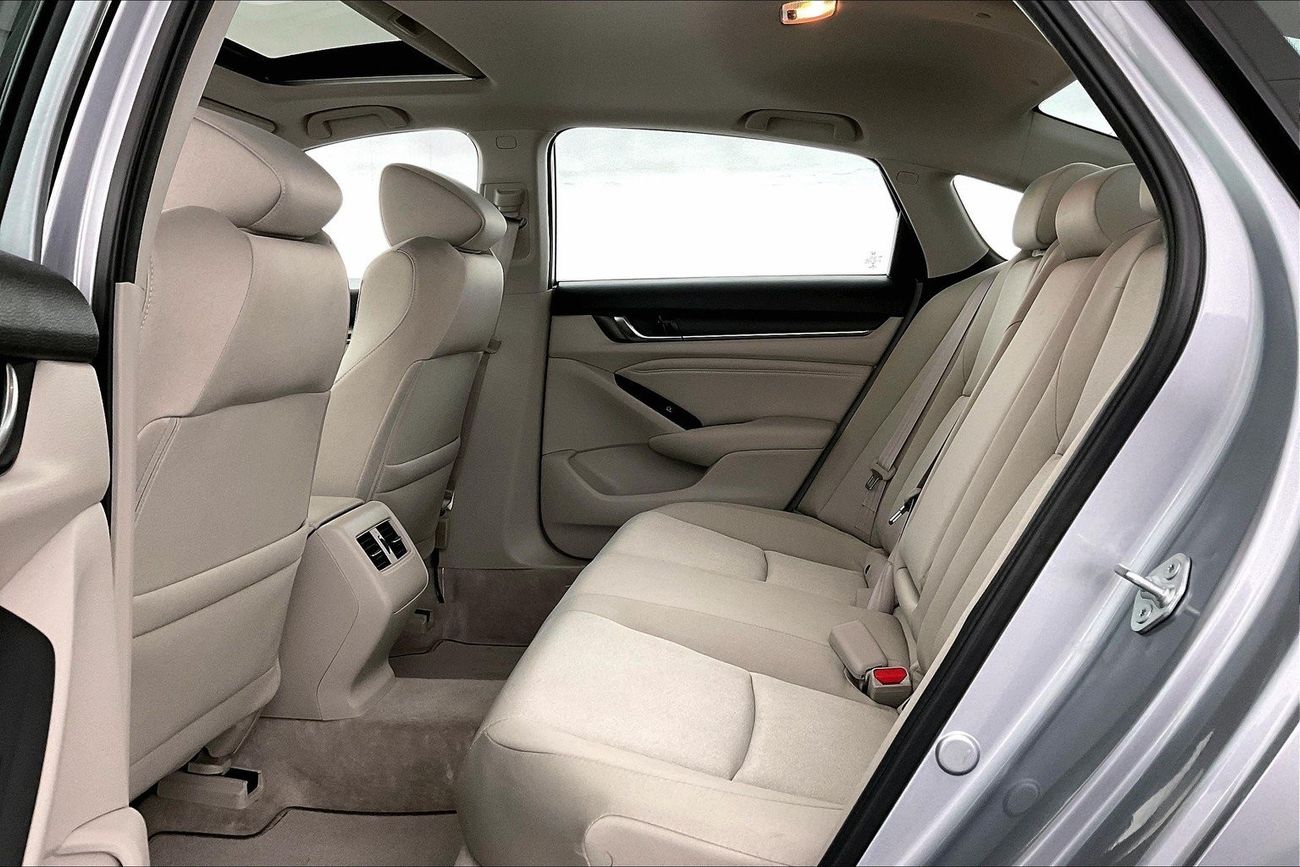 Mitsubishi ASX GLX Lowline| 1 year free warranty | Exclusive Eid offer