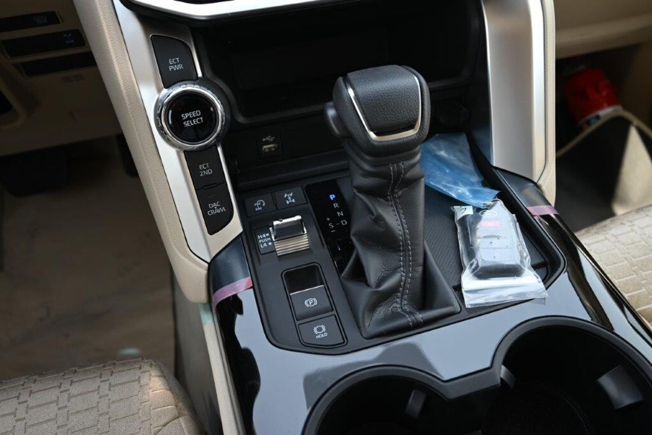 Toyota Land Cruiser 300 GXR V6 4.0L Petrol Automatic