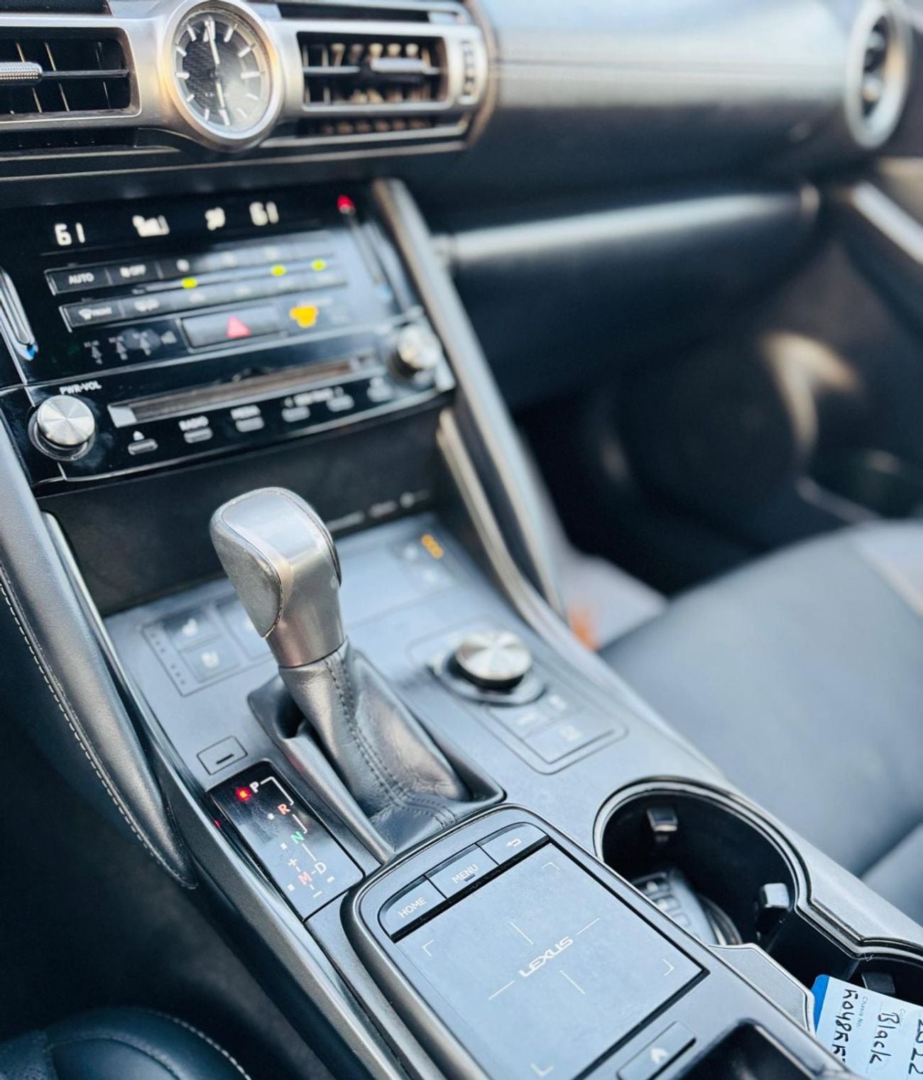 Lexus IS300 AWD (NON GCC)