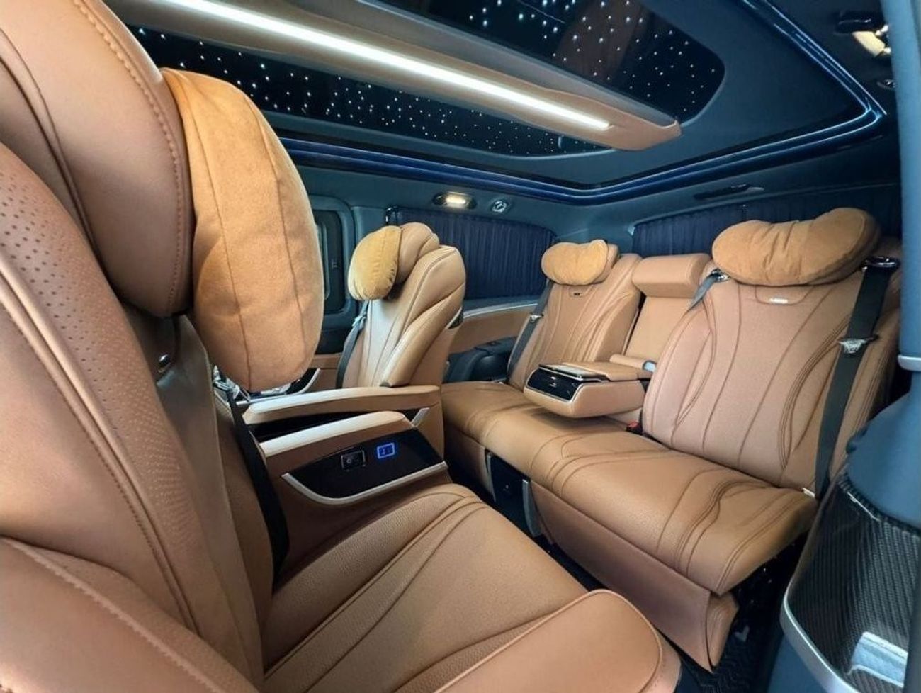 مرسيدس بنز V 250 سيارة لورينسر VS570MX مرسيدس بنز V250 GCC فائقة الفخامة مخصصة بالكامل