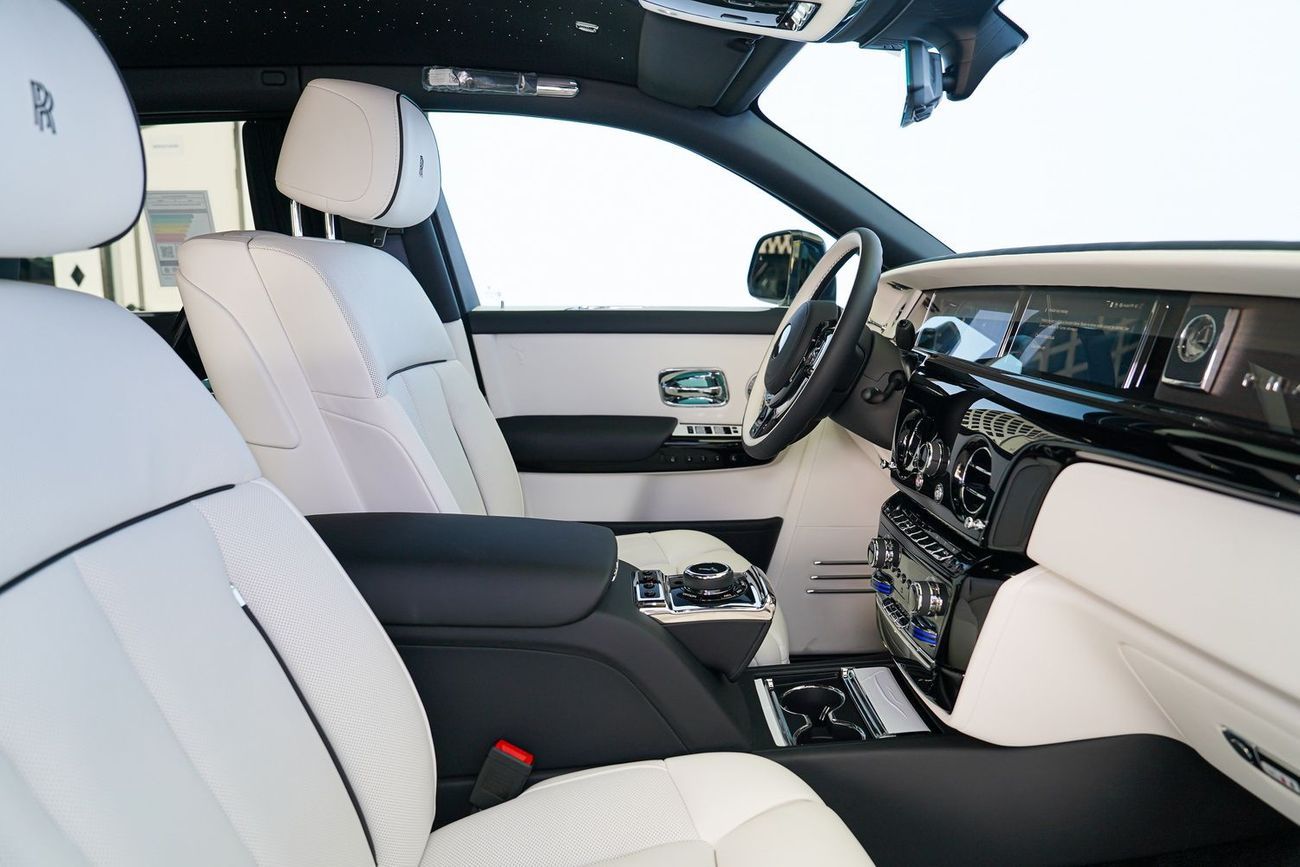 رولز رويس فانتوم Std 6.8L