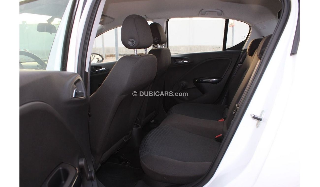 أوبل كورسا اوبل كورسا 2017 خليجي بحالة ممتازة بدون حوادث نظيفه جدا من الداخل والخارج