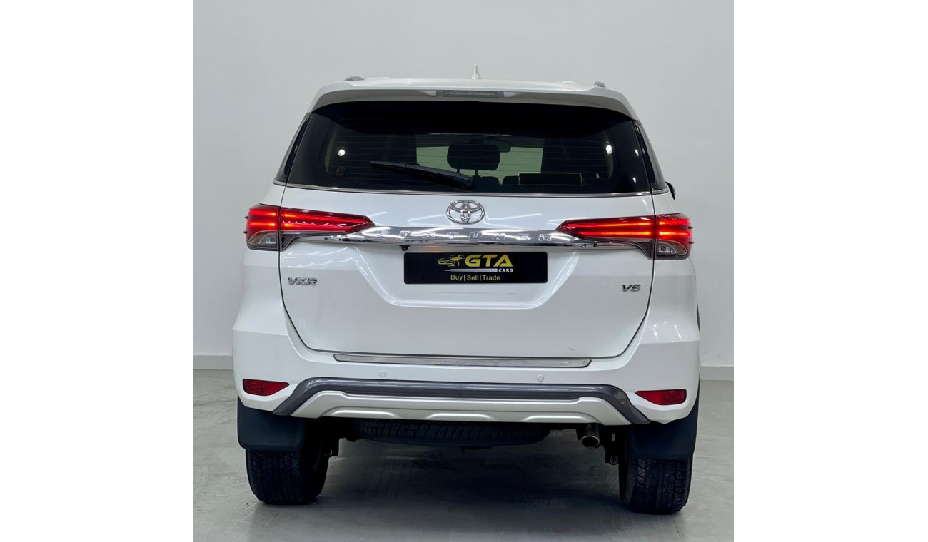 Toyota Fortuner 2017 Toyota Fortuner VXR, Toyota Service History, Warranty, GCC Specs