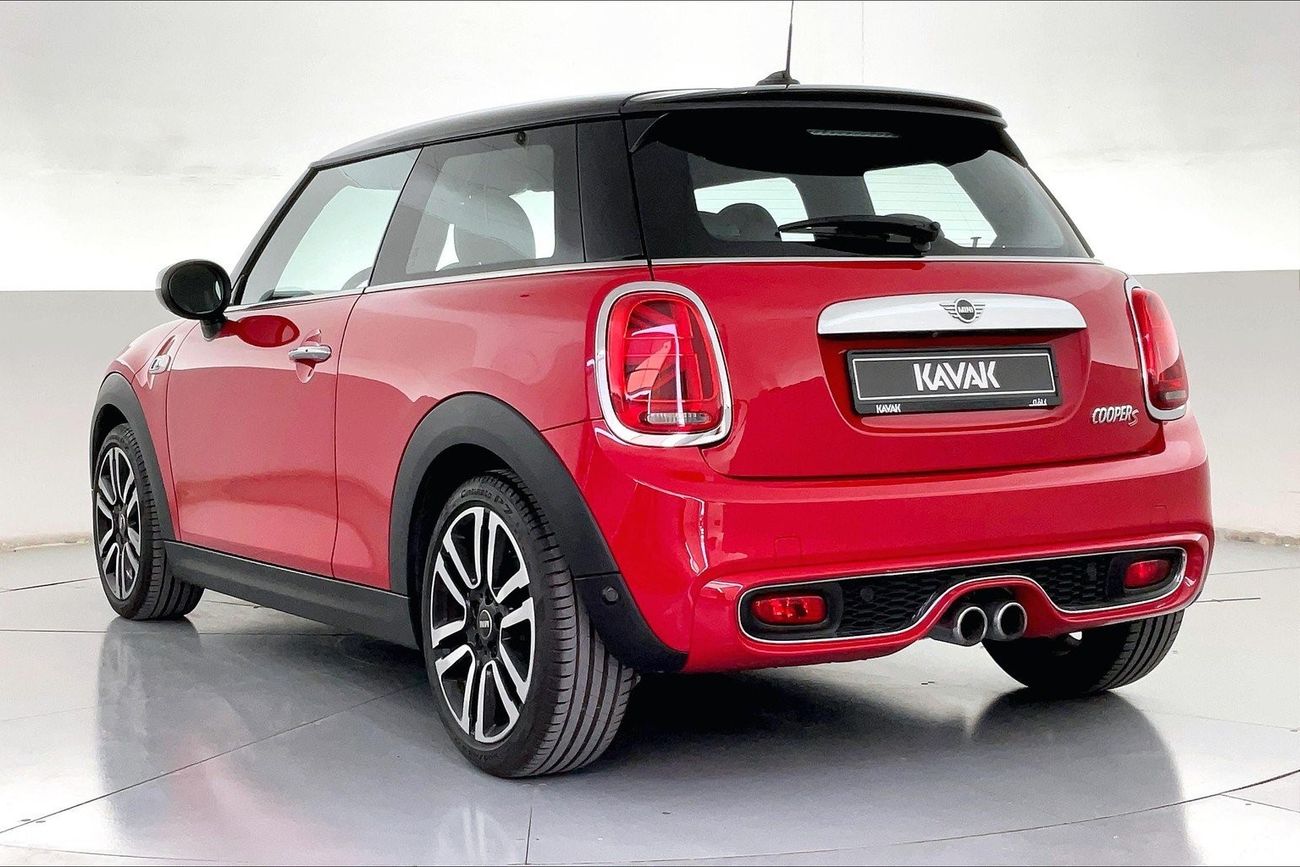 Toyota Yaris SE / E| 1 year free warranty | Exclusive Eid offer