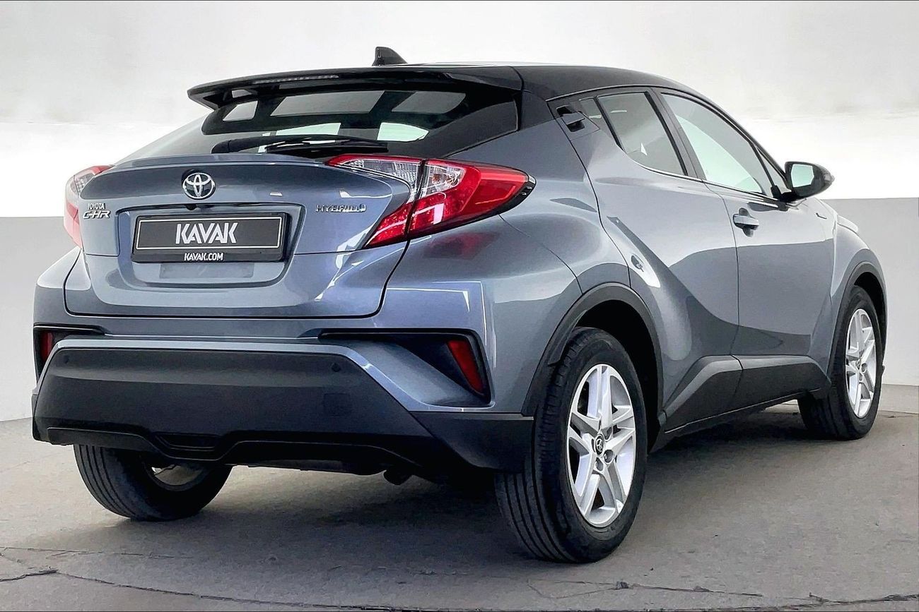 تويوتا CHR VX | National Day Celebration | شامل الضمان | 0 ﺪﻔﻋﺓ ﺃﻮﻟﻯ