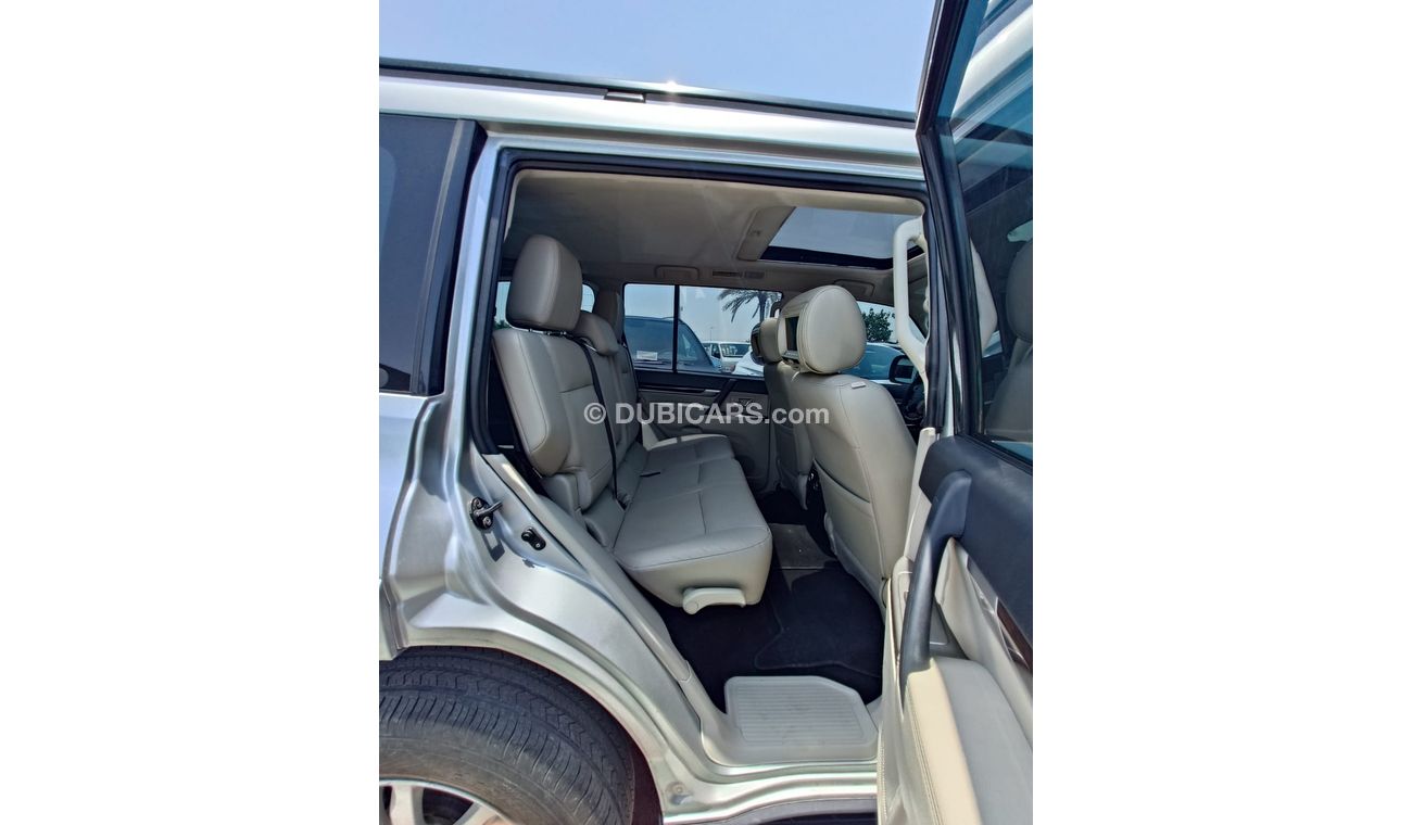 Mitsubishi Pajero // 889 AED Monthly // SUNROOF / ELECTRIC / LEATHER SEAT LOT / FOP  (LOT # 15866)