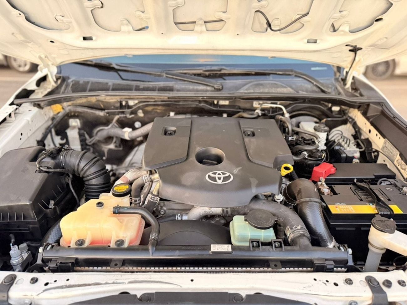Toyota Hilux GLS SGLX S GLX 2.4L AWD A/T
