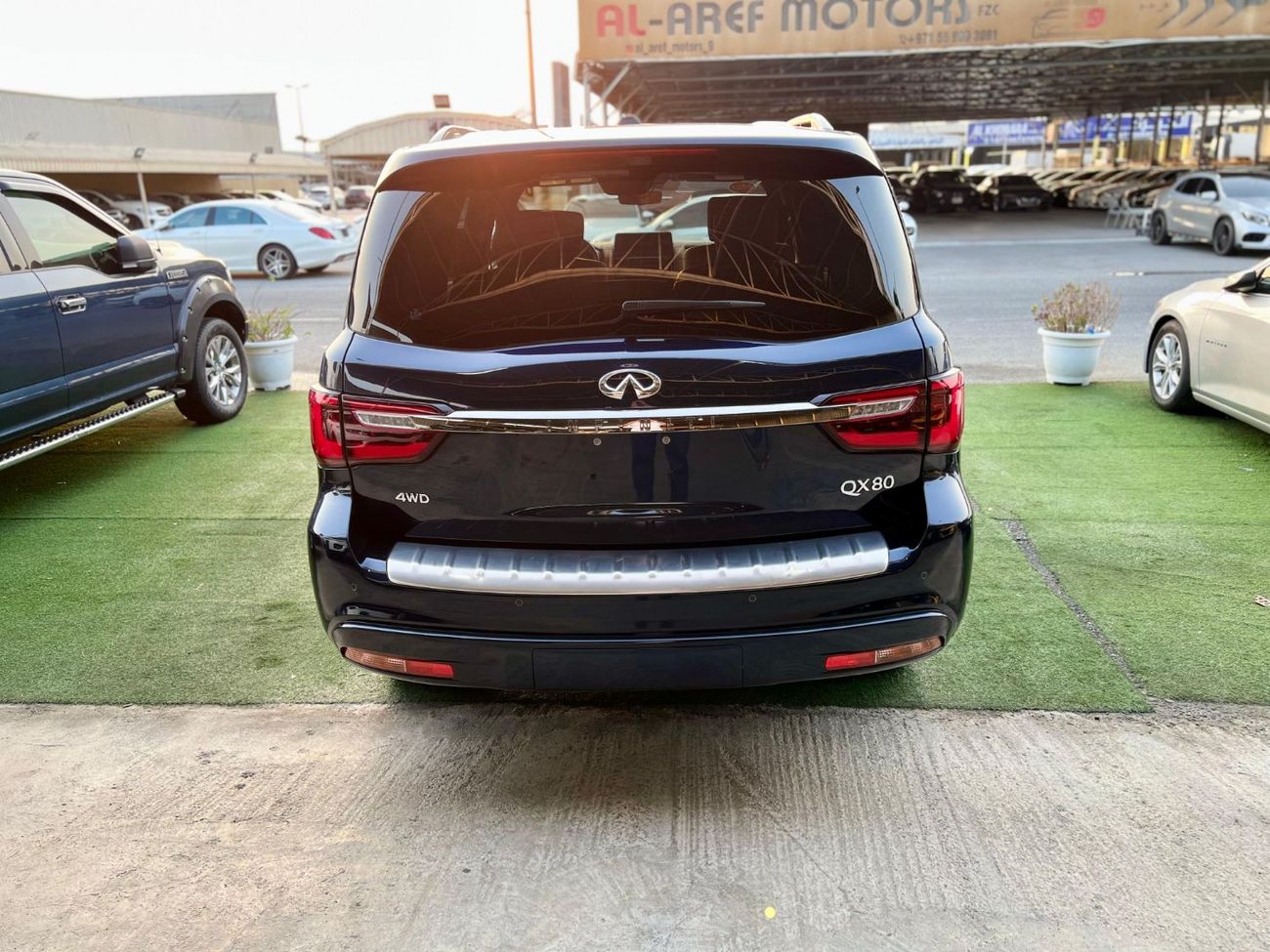 Infiniti QX80 Luxury 5.6L warranty one year bank financie available