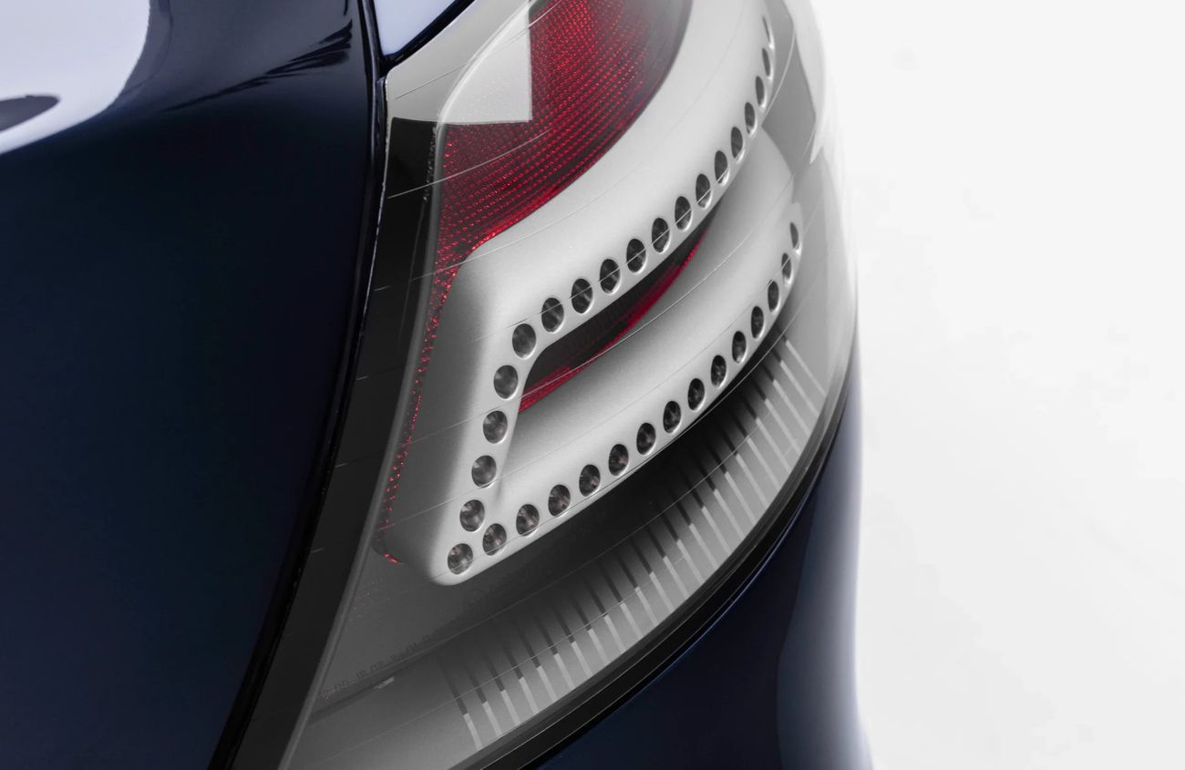 Mercedes-Benz SLR 5.5L V-8 Supercharged Engine