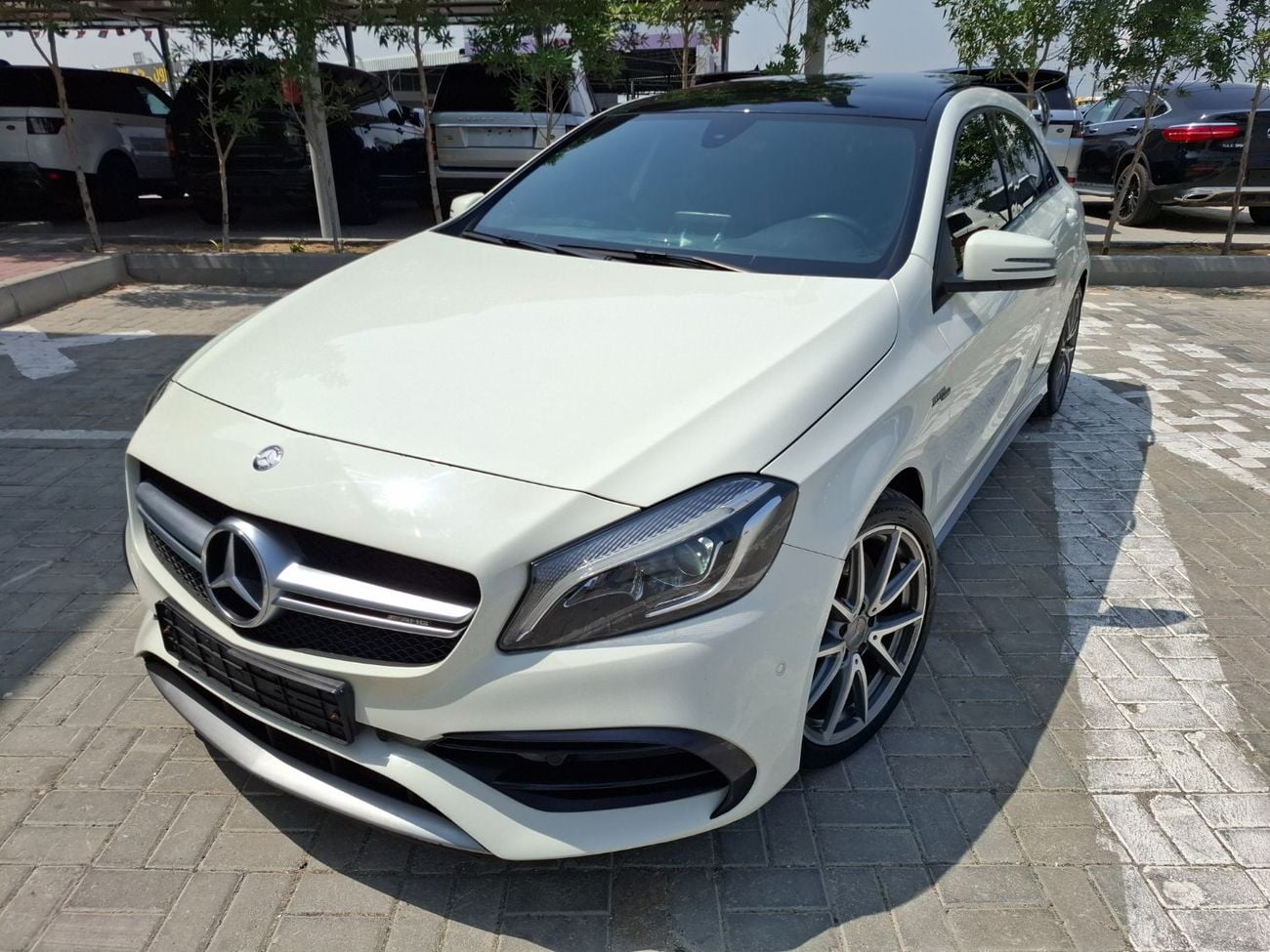 مرسيدس بنز A 45 AMG مرسيدس بنز A45 2016 full option
