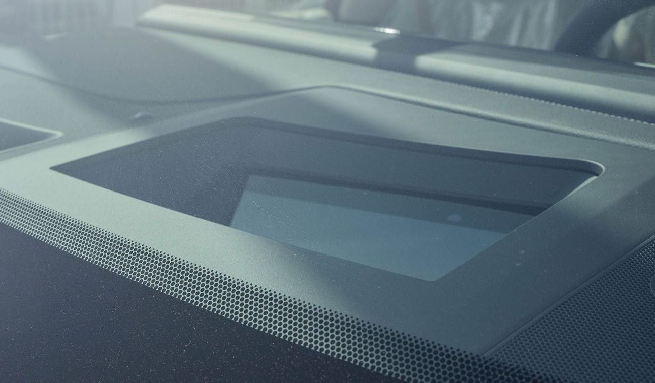 نيسان باترول 2026 Nissan Patrol 3.8L Petrol AT SE Platinum Gray Cream (Export Only)