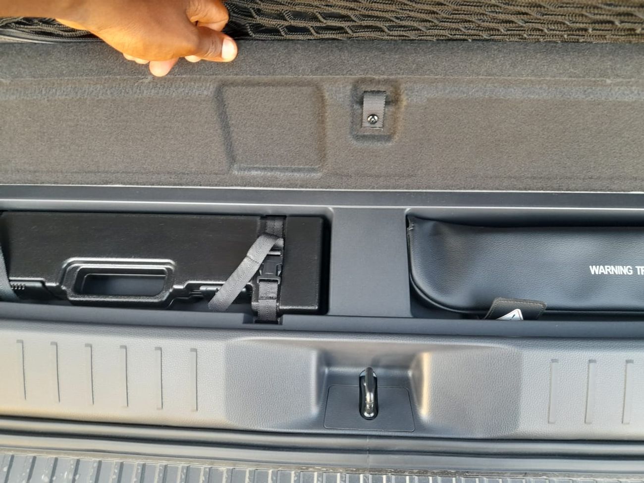 Lexus LX 600 RHD Signature 3.5L