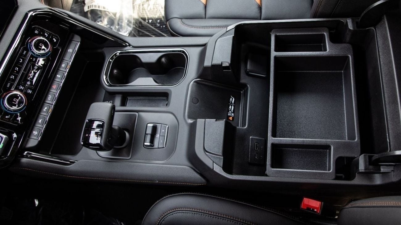 GMC Sierra Regular Cab 2-Doors AT4 5.3 V8.3 Years Warranty&Service. For Local Registration +5%