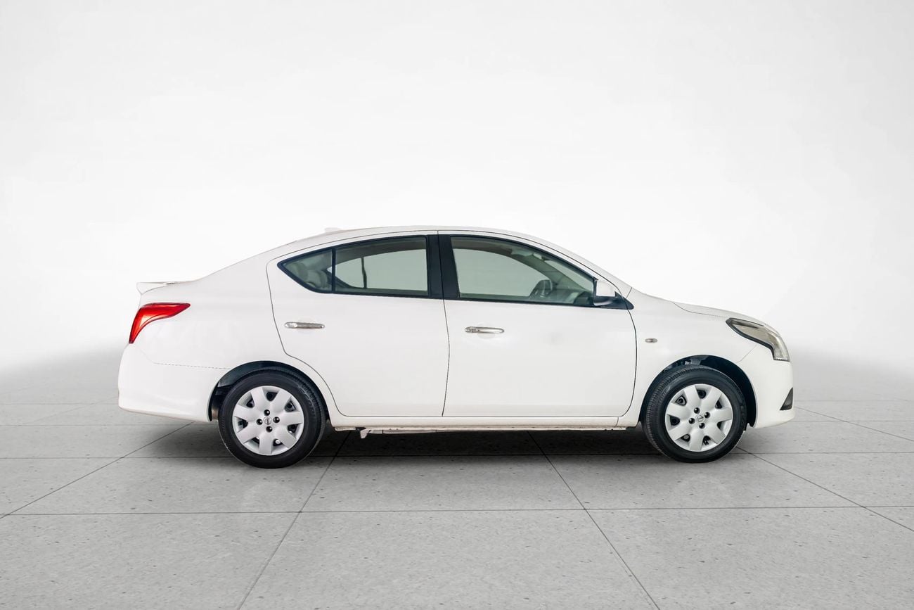 نيسان صني SV 1.5