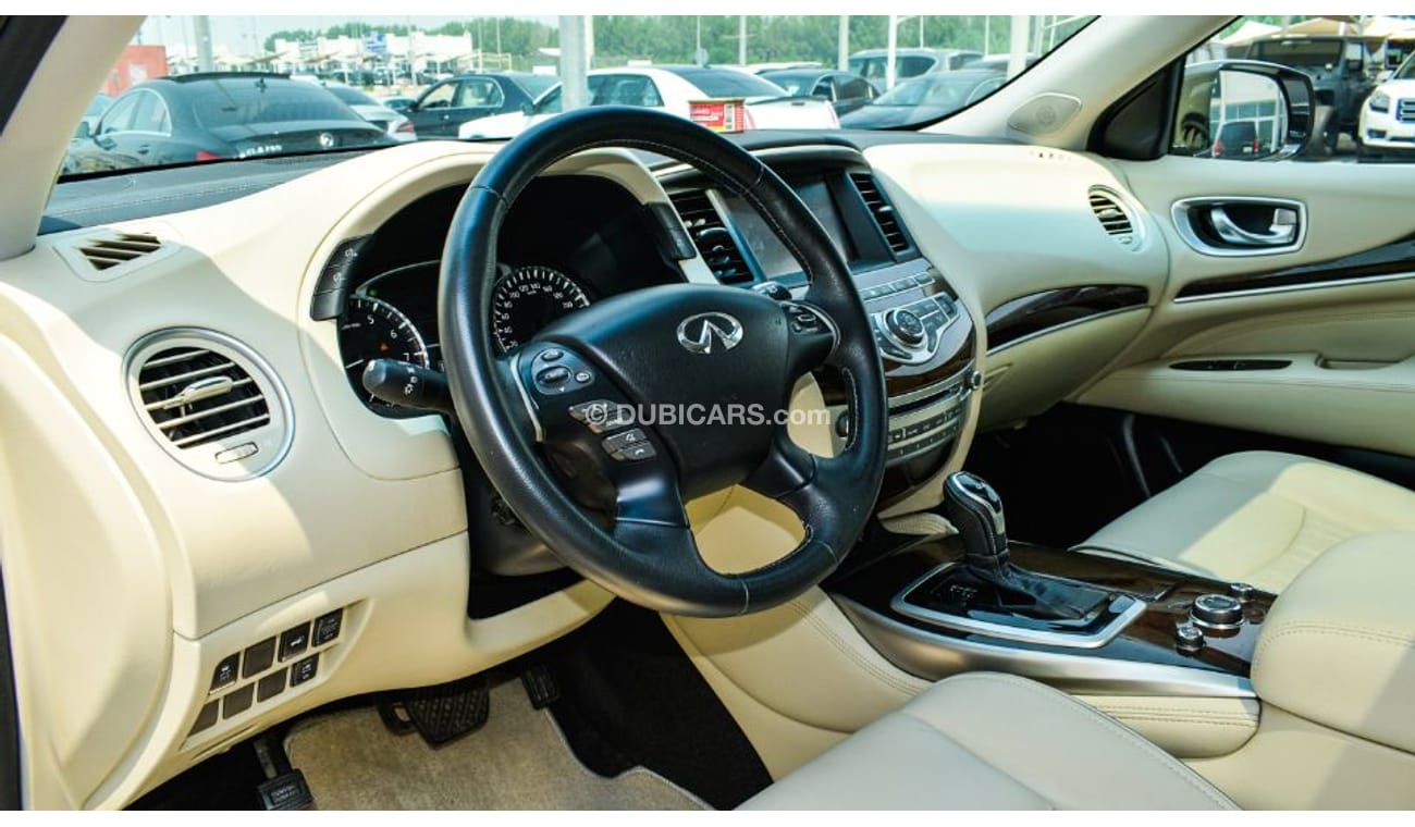 Infiniti QX60 Infiniti qx60 premium 2016 GCC Specefecation Very Clean Inside And Out Side Without Accedent