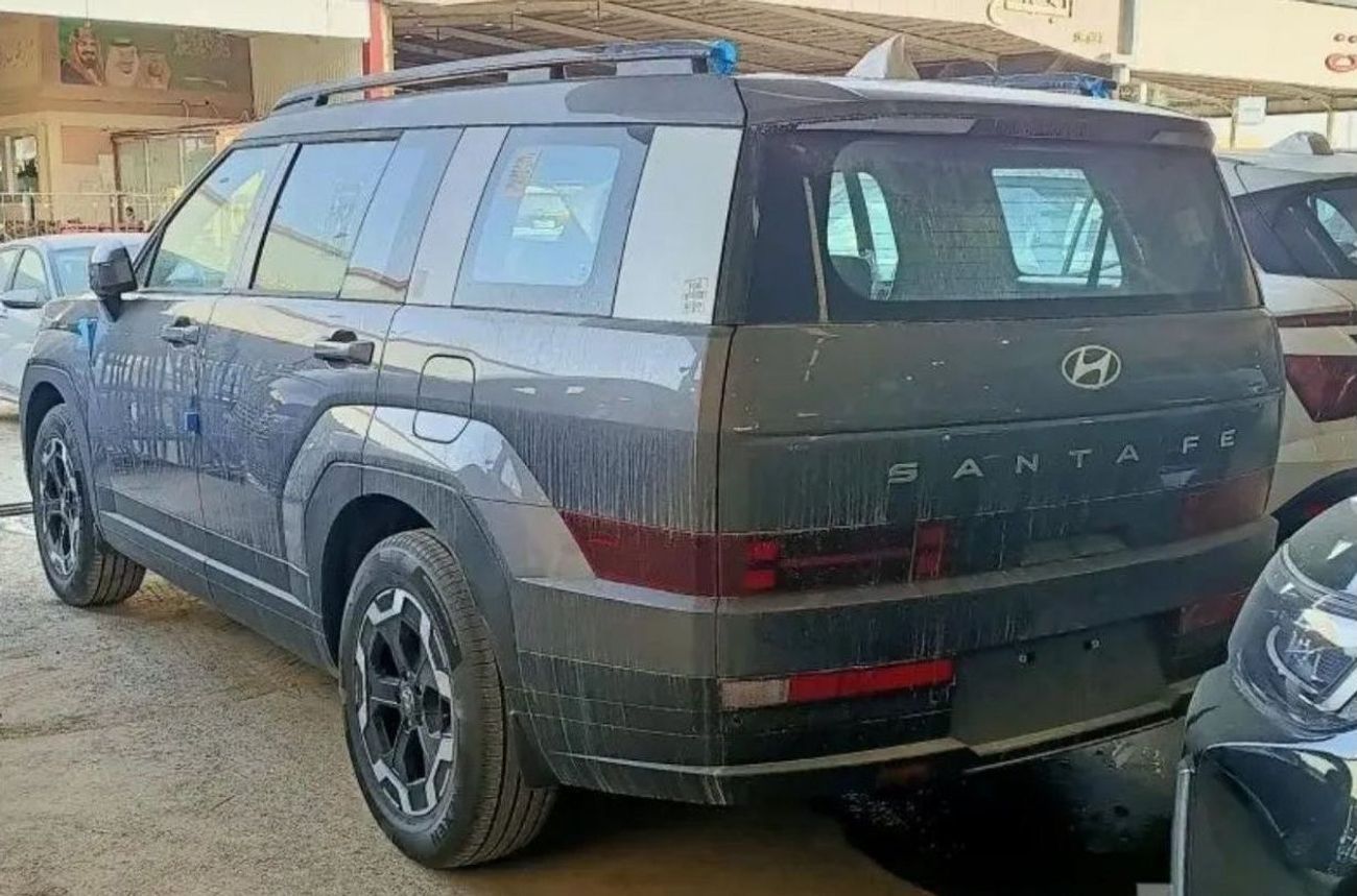 Hyundai Santa Fe 2.5L PETROL 2025 GCC