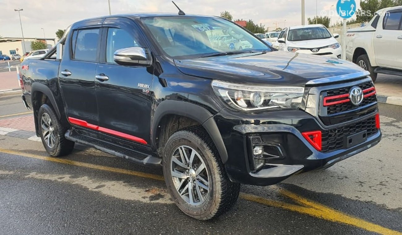 Toyota Hilux DIESEL 2.8L 4X4 RIGHT HAND DRIVE