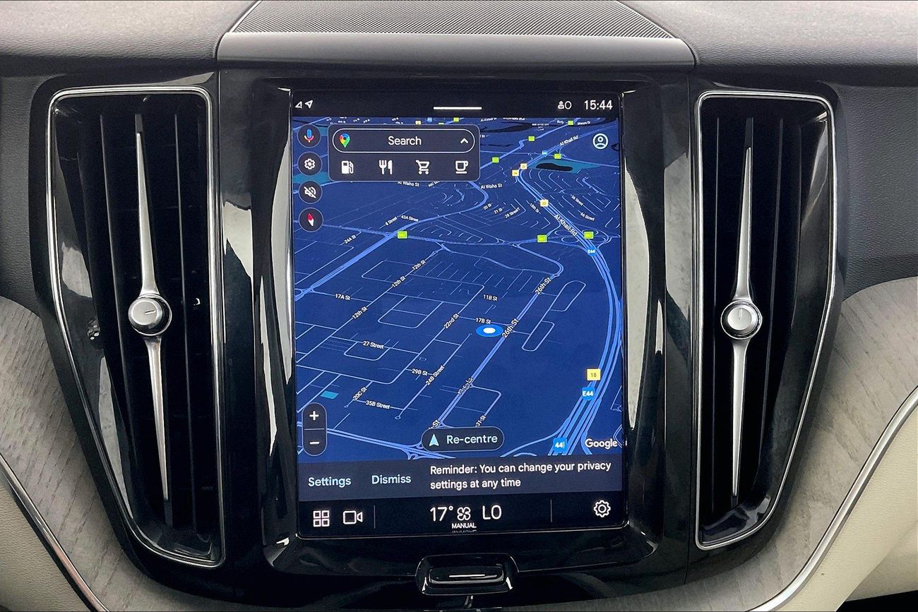 فولفو XC 60 B5 Core | شامل الضمان | 0 ﺪﻔﻋﺓ ﺃﻮﻟﻯ