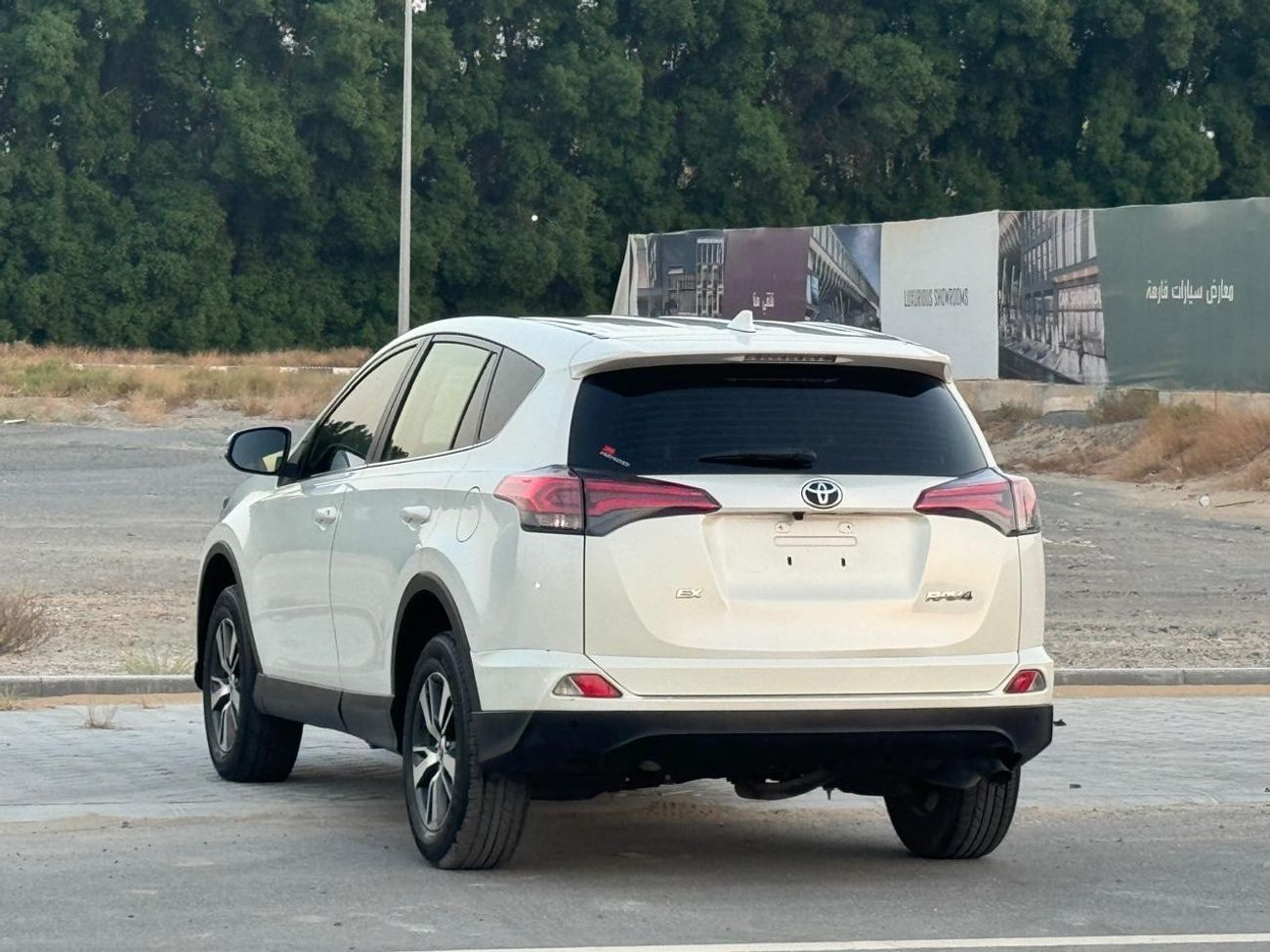 تويوتا راف ٤ EX