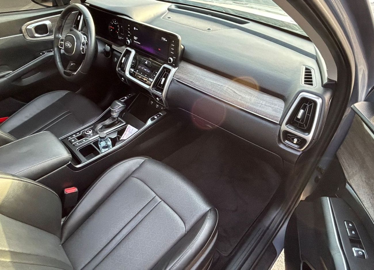 Kia Sorento  2021 Kia Sorento AWD 4x4 Black Edition Full Option - Electric Seats - Panoramic 360° Vie