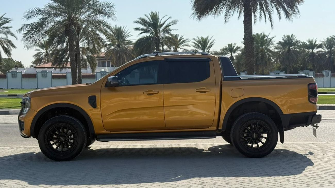فورد رانجر Wildtrak RHD 2.0L V4 Turbo Diesel Engine 4WD 360° Camera Automatic Gear 5 Seats 4 Doors