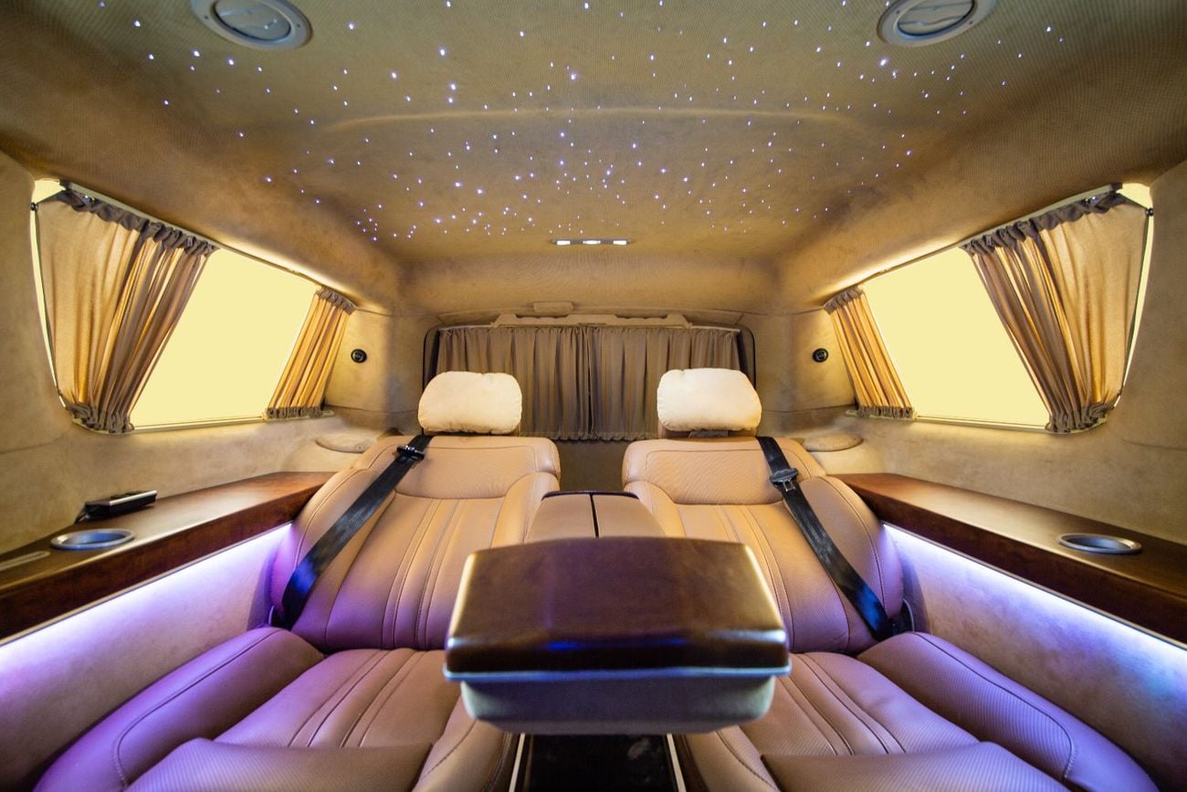 كاديلاك إسكالاد SPORT PLATINUM ERTEX LUXURY DESIGN - 35th YEAR ESCALADE EDITION